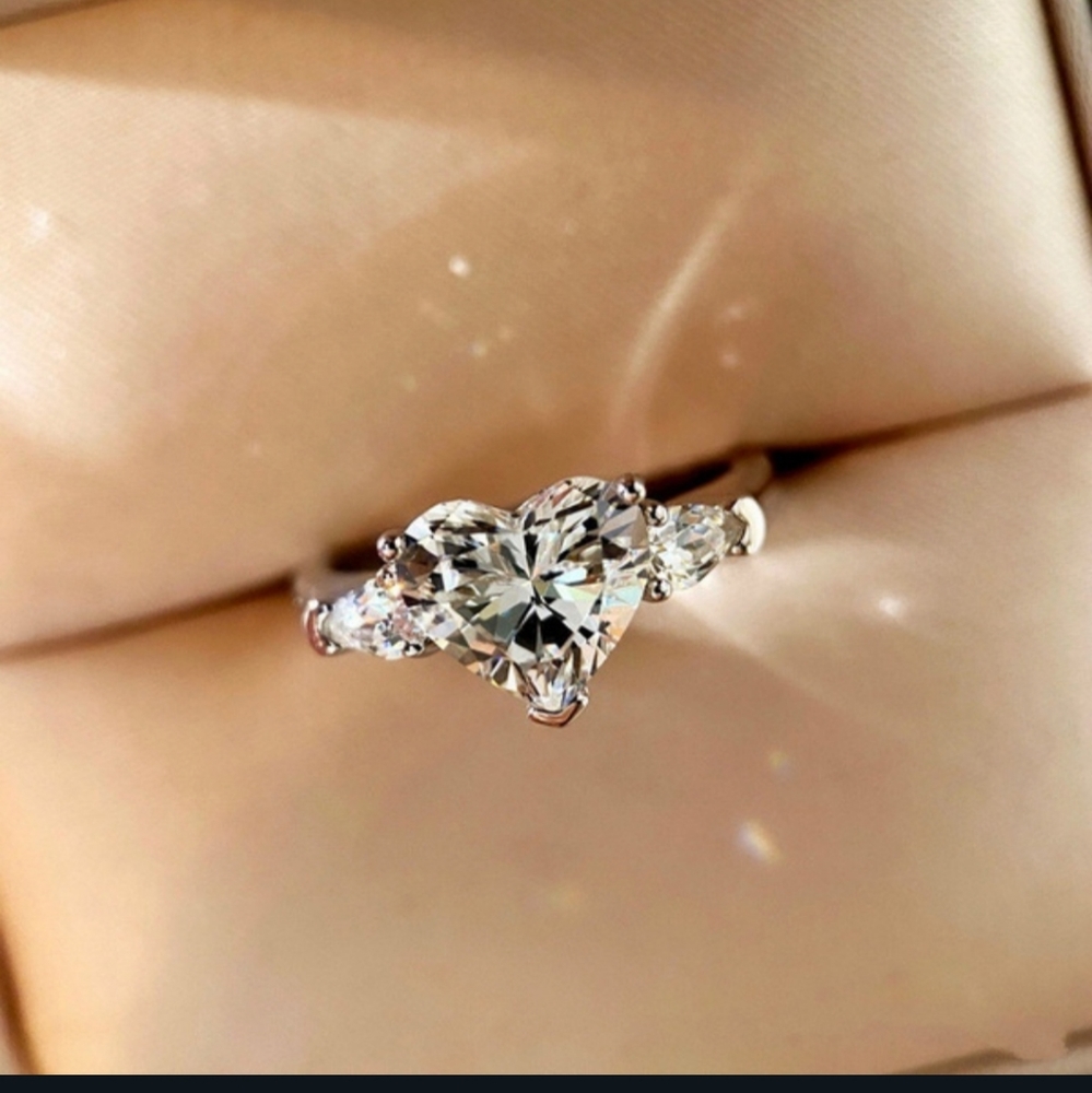 Natural White Sapphire Gemstone Ring